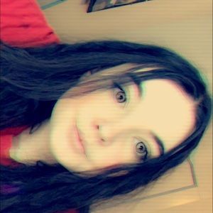 Meet your Posher, Devany